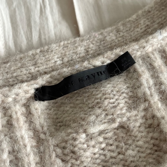 Jenni Kayne Cable Knit Cardigan in Cream - Picture 5 of 5